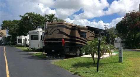 Top Campgrounds and RV Parks in Hollywood, Florida